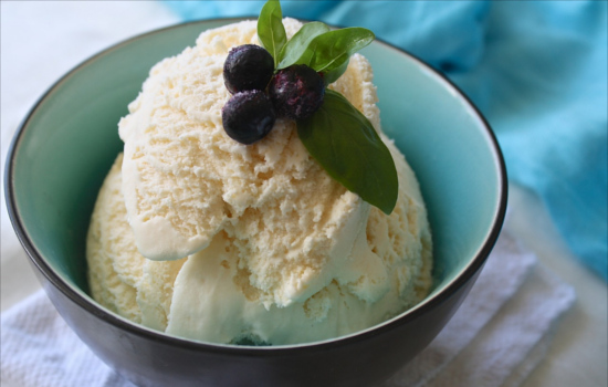 10-foods-ice-cream
